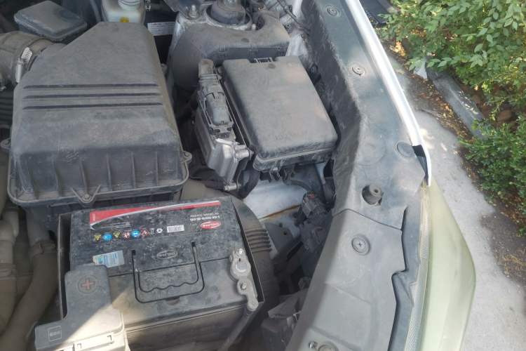 Used CHANGAN CS75 2016 2.0L Manual Luxury Version China V Standard Engine Bay Left