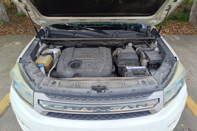 Used CHANGAN CS75 2016 2.0L Manual Luxury Version China V Standard Engine Bay