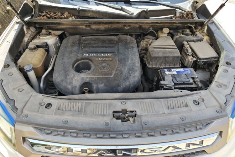 Used CHANGAN CS75 2016 2.0L Manual Luxury Version China V Standard Engine Bay