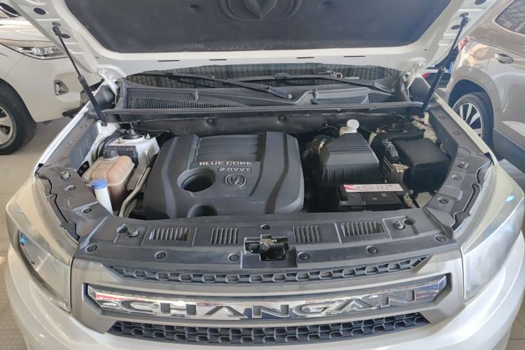 Used CHANGAN CS75 2016 2.0L Manual Luxury Version China IV Standard Engine Bay