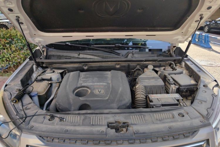 Used CHANGAN CS75 2016 1.8T Automatic Elite Model China V Standard Engine Bay