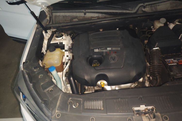 Used CHANGAN CS75 2016 1.8T Automatic Elite Model China V Standard Engine Bay Right
