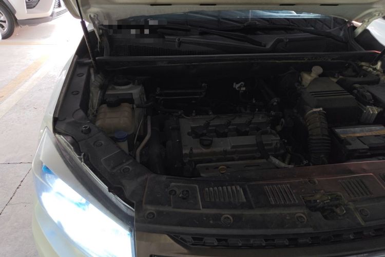 Used CHANGAN CS75 2016 1.8T Automatic Elite Model China V Standard Engine Bay Right