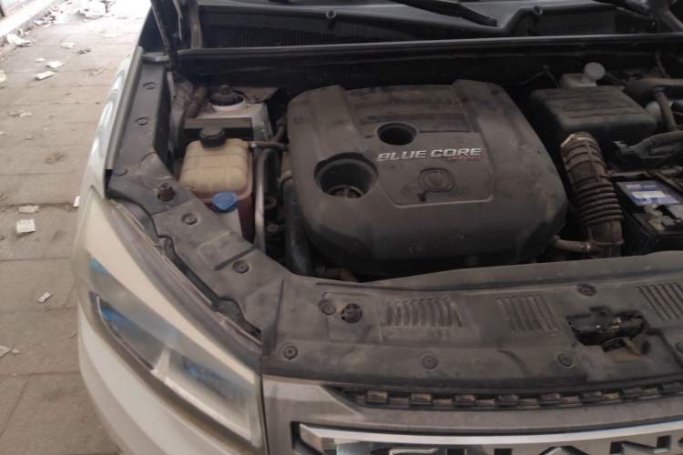 Used CHANGAN CS75 2016 1.5T Manual FENGSHANG Model Engine Bay Right