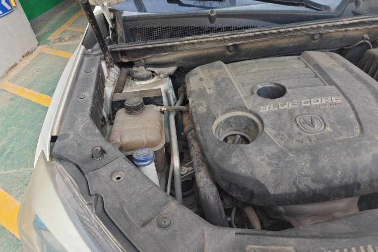 Used CHANGAN CS75 2016 1.5T Manual FENGSHANG Model Engine Bay Right