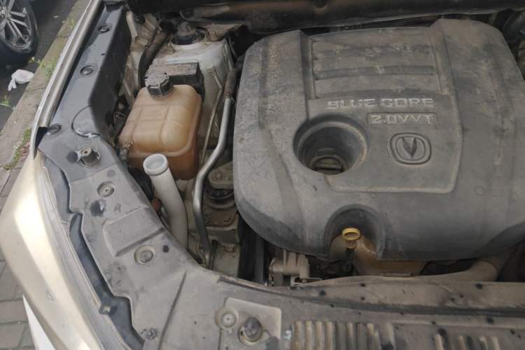 Used CHANGAN CS75 2016 2.0L Manual Luxury Version China V Standard Engine Bay Right