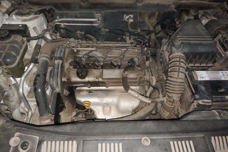 Used CHANGAN CS75 2016 1.8T Automatic Elite Model China V Standard Engine Bay