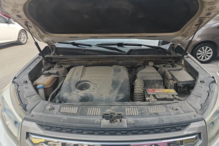 Used CHANGAN CS75 2016 1.8T Automatic Elite Model China V Standard Engine Bay