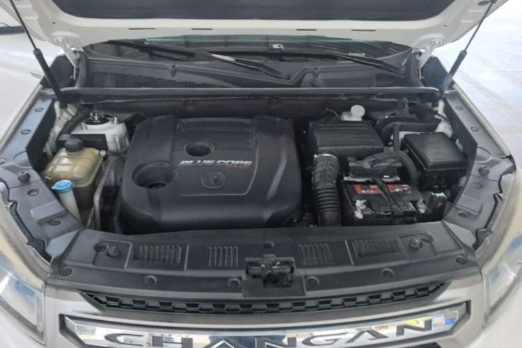 Used CHANGAN CS75 2016 1.5T Manual FENGSHANG Model Engine Bay