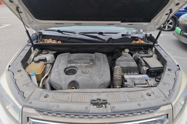 Used CHANGAN CS75 2016 1.8T Automatic Elite Model China V Standard Engine Bay