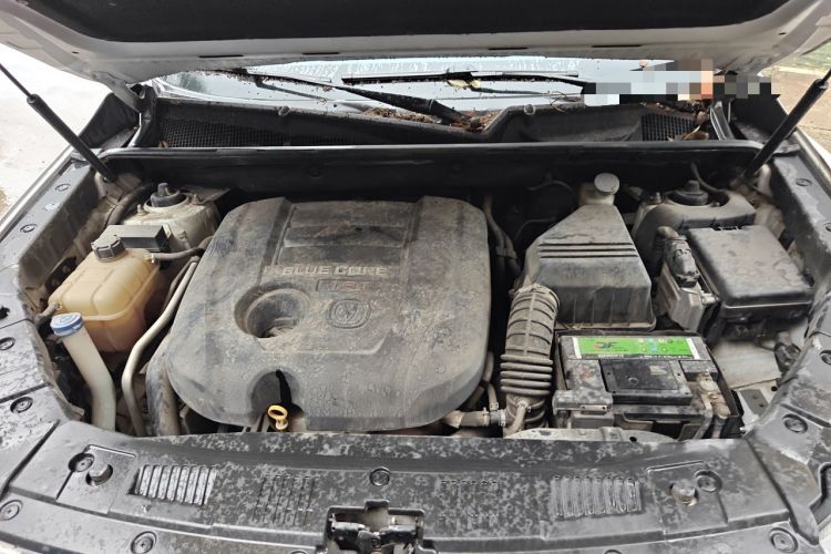 Used CHANGAN CS75 2016 1.8T Automatic Elite Model China V Standard Engine Bay