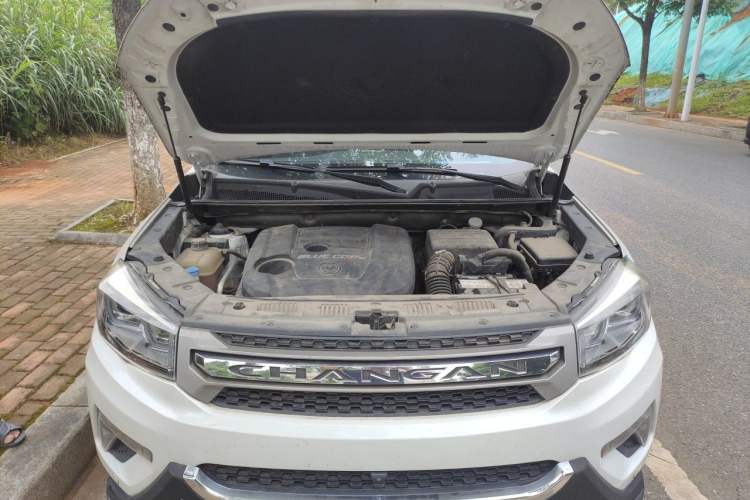 Used CHANGAN CS75 2016 1.5T Manual Excellence Model Engine Bay