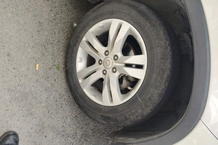 Used CHANGAN CS75 2016 1.8T Automatic Elite Model China IV Standard Exterior 1