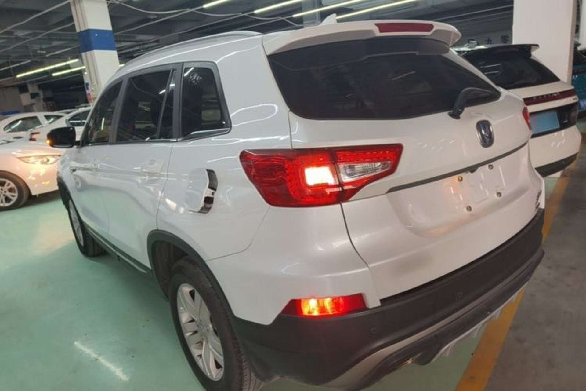 Used CHANGAN CS75 2016 1.8T Automatic Elite Model China V Standard Exterior 2