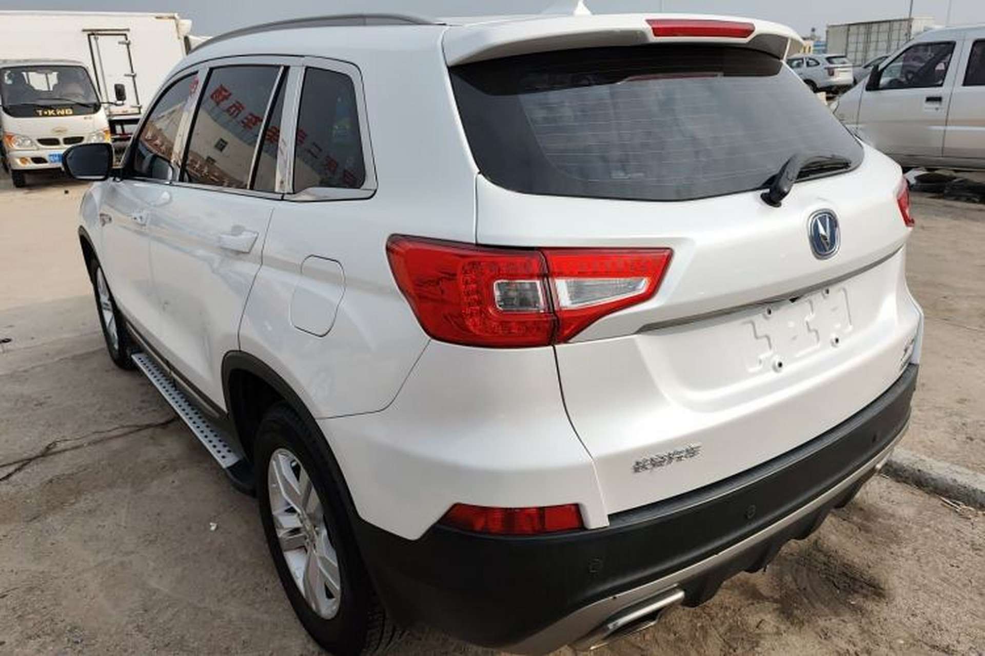 Used CHANGAN CS75 2016 1.8T Automatic Elite Model China V Standard Exterior 2