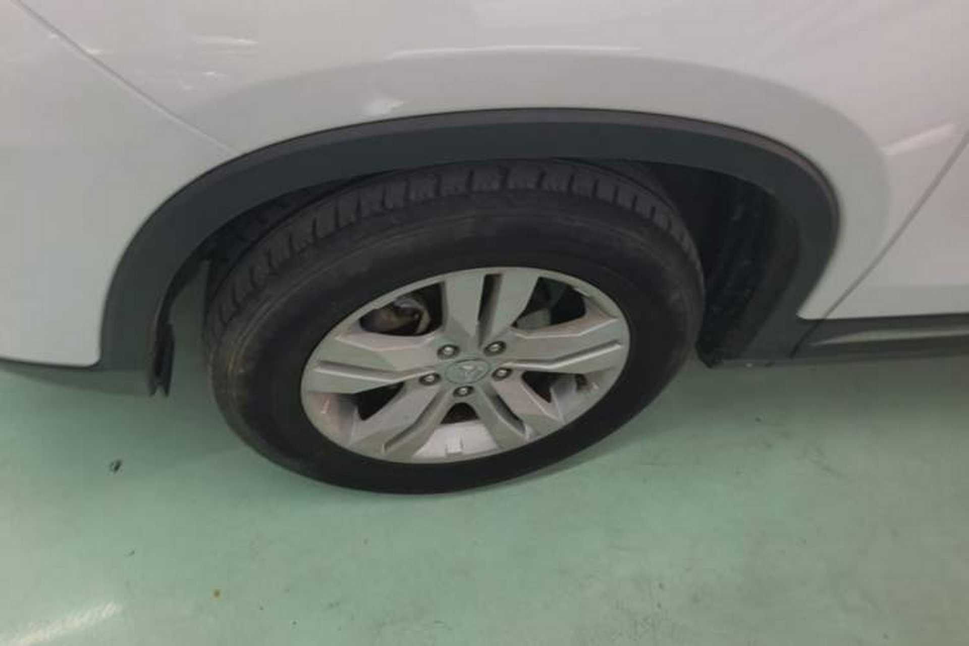 Used CHANGAN CS75 2016 1.8T Automatic Elite Model China V Standard Exterior 4