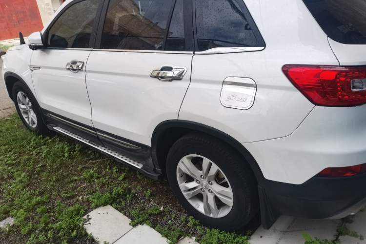 Used CHANGAN CS75 2016 1.8T Automatic Elite Model China V Standard Exterior 4