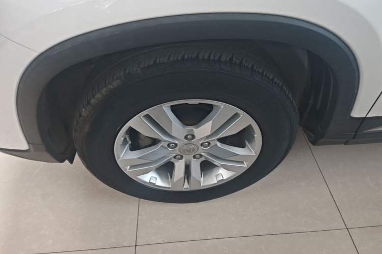 Used CHANGAN CS75 2016 1.8T Automatic Elite Model China V Standard Exterior 4