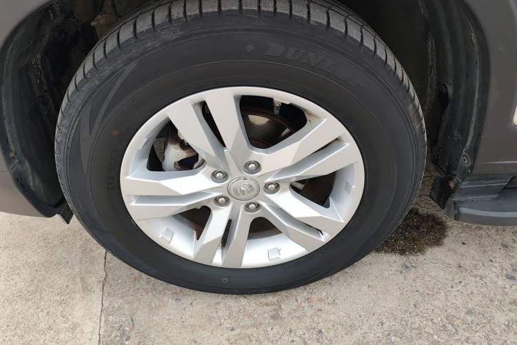Used CHANGAN CS75 2016 1.8T Automatic Elite Model China V Standard Exterior 4