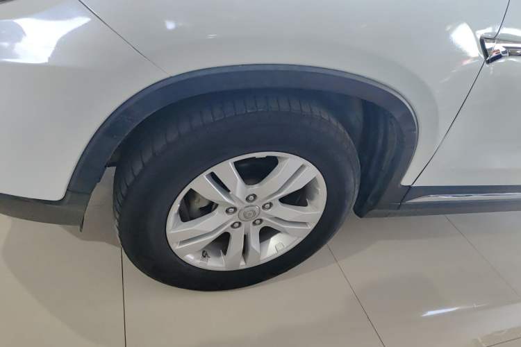 Used CHANGAN CS75 2016 2.0L Manual Luxury Version China IV Standard Exterior 4