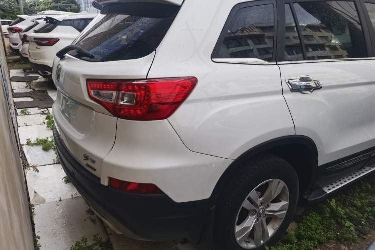 Used CHANGAN CS75 2016 1.8T Automatic Elite Model China V Standard Exterior 5