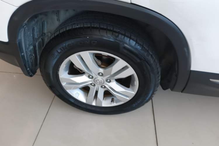 Used CHANGAN CS75 2016 1.8T Automatic Elite Model China V Standard Exterior 5