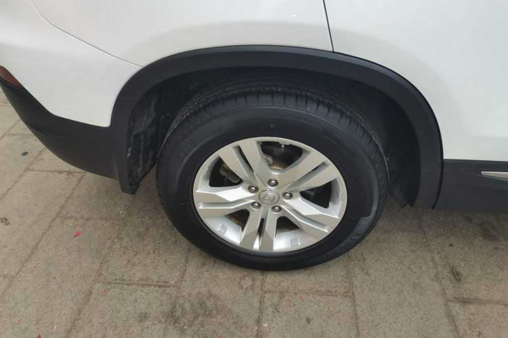 Used CHANGAN CS75 2016 1.8T Automatic Elite Model China V Standard Exterior 5