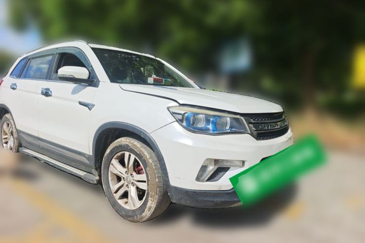 Used CHANGAN CS75 2016 2.0L Manual Luxury Version China V Standard Front Right 45 Deg