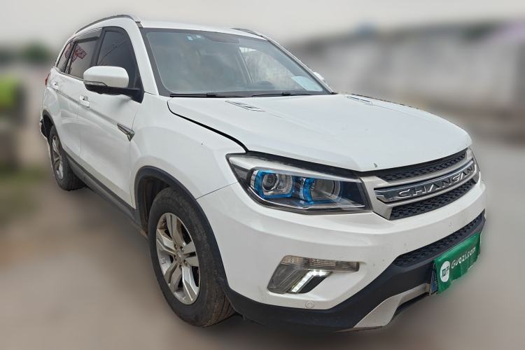 Used CHANGAN CS75 2016 1.8T Automatic Elite Model China V Standard Front Right 45 Deg