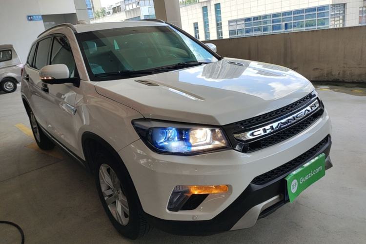 Used CHANGAN CS75 2016 1.8T Automatic Elite Model China IV Standard Front Right 45 Deg