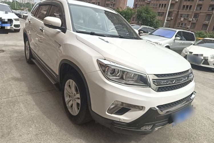 Used CHANGAN CS75 2016 2.0L Manual Leading Version China IV Standard Front Right 45 Deg