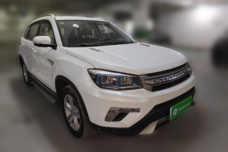 Used CHANGAN CS75 2016 1.8T Automatic Elite Model China IV Standard Front Right 45 Deg