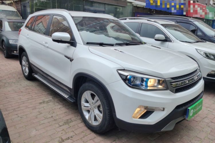 Used CHANGAN CS75 2016 1.8T Automatic Elite Model China V Standard Front Right 45 Deg