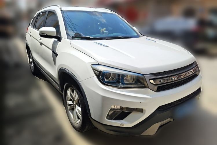 Used CHANGAN CS75 2016 2.0L Manual Luxury Version China V Standard Front Right 45 Deg