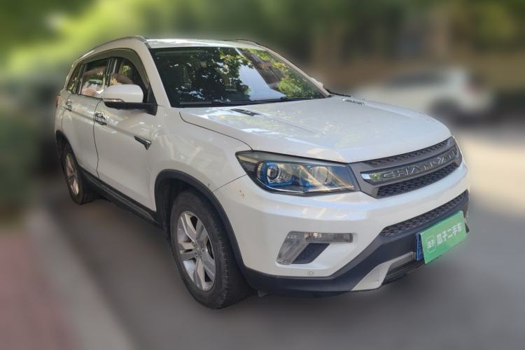 Used CHANGAN CS75 2016 1.8T Automatic Elite Model China V Standard Front Right 45 Deg