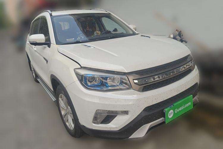 Used CHANGAN CS75 2016 1.8T Automatic Elite Model China V Standard Front Right 45 Deg
