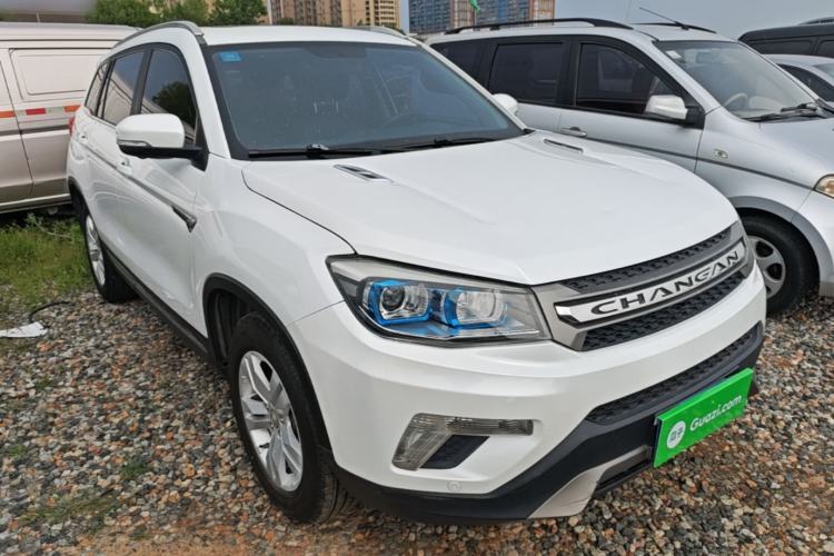 Used CHANGAN CS75 2016 1.8T Automatic Elite Model China IV Standard Front Right 45 Deg