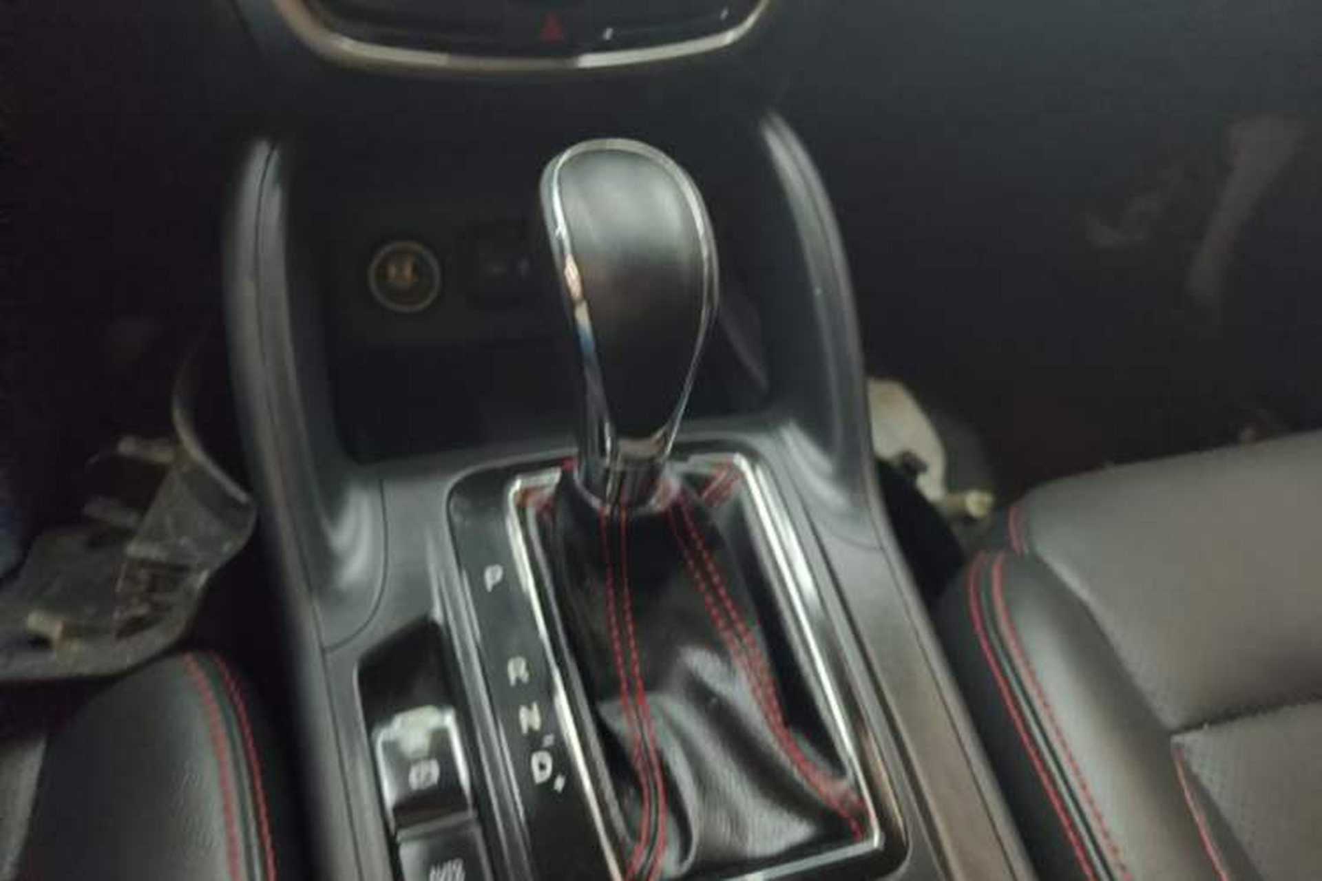 Used CHANGAN CS75 2016 1.8T Automatic Elite Model China V Standard Gear Lever