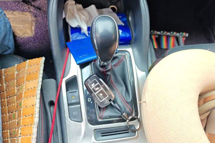 Used CHANGAN CS75 2016 1.8T Automatic Elite Model China IV Standard Gear Lever