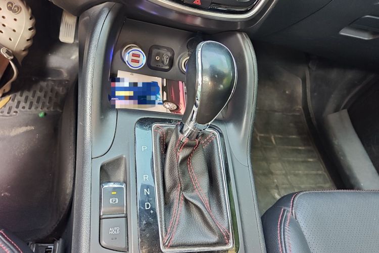 Used CHANGAN CS75 2016 1.8T Automatic Elite Model China V Standard Gear Lever