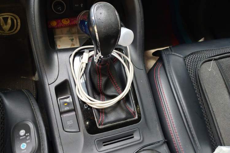 Used CHANGAN CS75 2016 1.8T Automatic Elite Model China V Standard Gear Lever