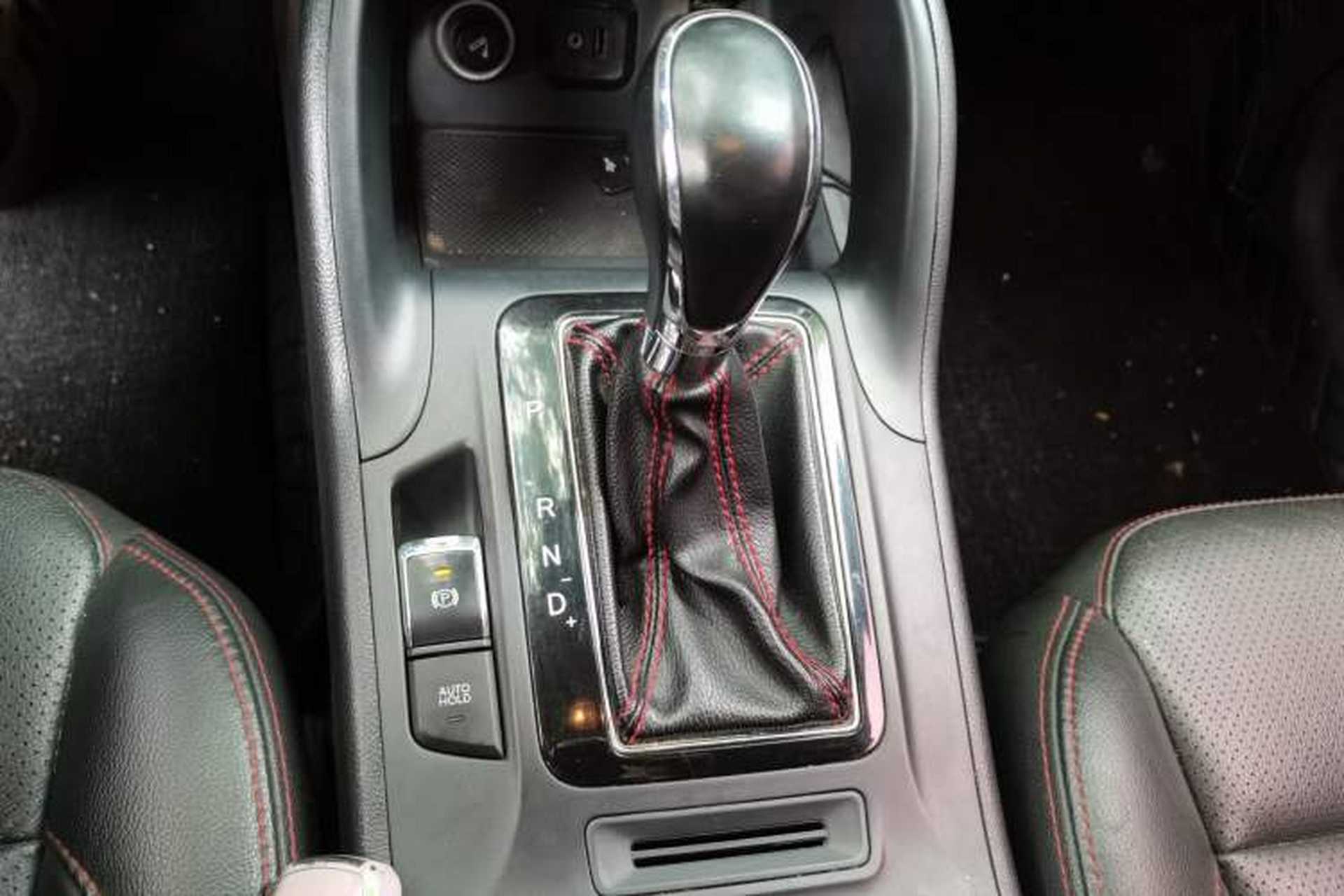Used CHANGAN CS75 2016 1.8T Automatic Elite Model China V Standard Gear Lever