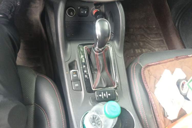 Used CHANGAN CS75 2016 1.8T Automatic Elite Model China V Standard Gear Lever