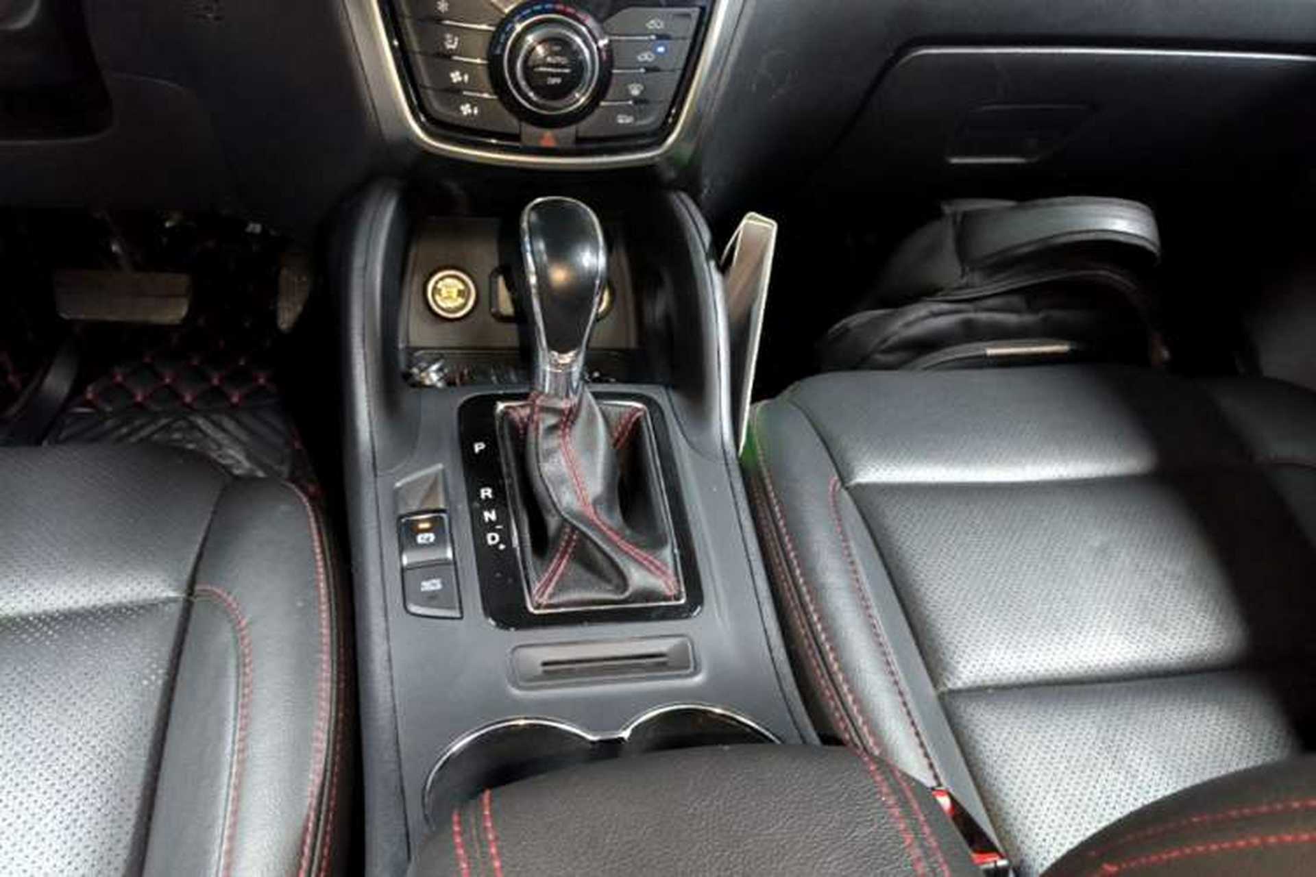 Used CHANGAN CS75 2016 1.8T Automatic Elite Model China V Standard Gear Lever
