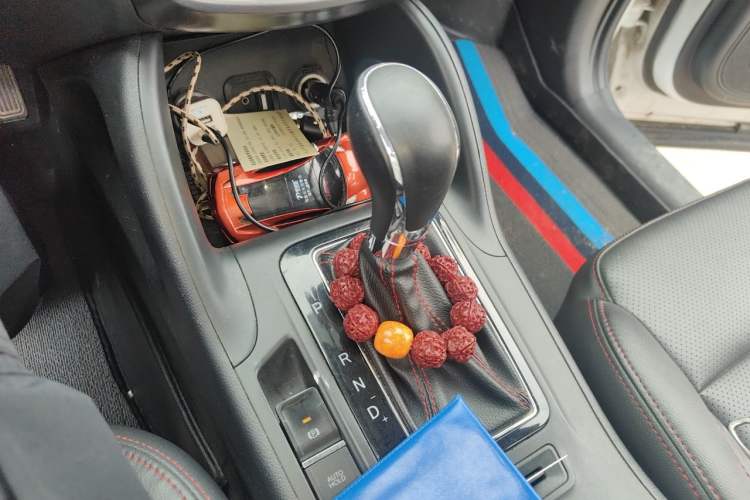 Used CHANGAN CS75 2016 1.8T Automatic Elite Model China V Standard Gear Lever