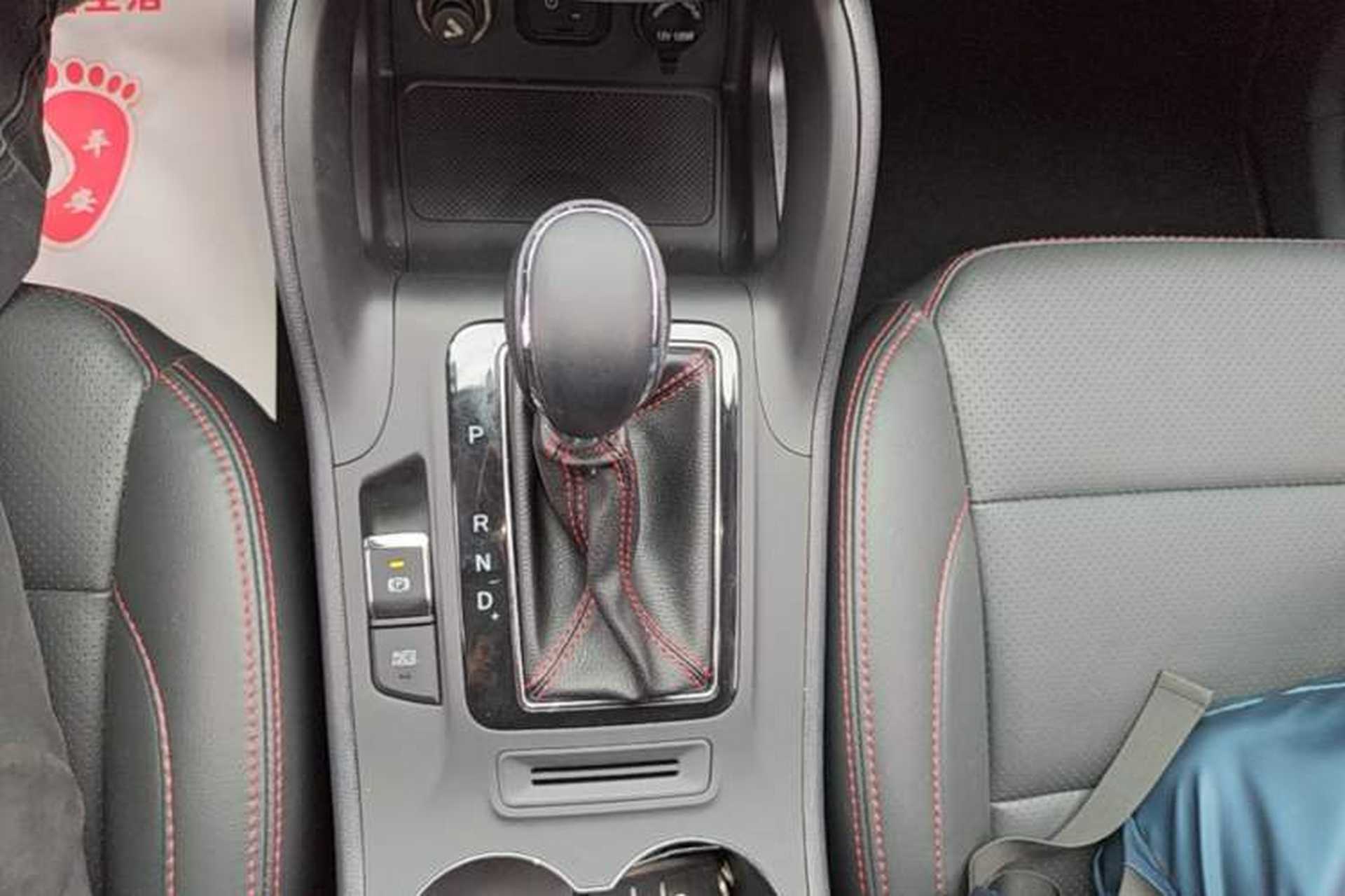 Used CHANGAN CS75 2016 1.8T Automatic Elite Model China V Standard Gear Lever