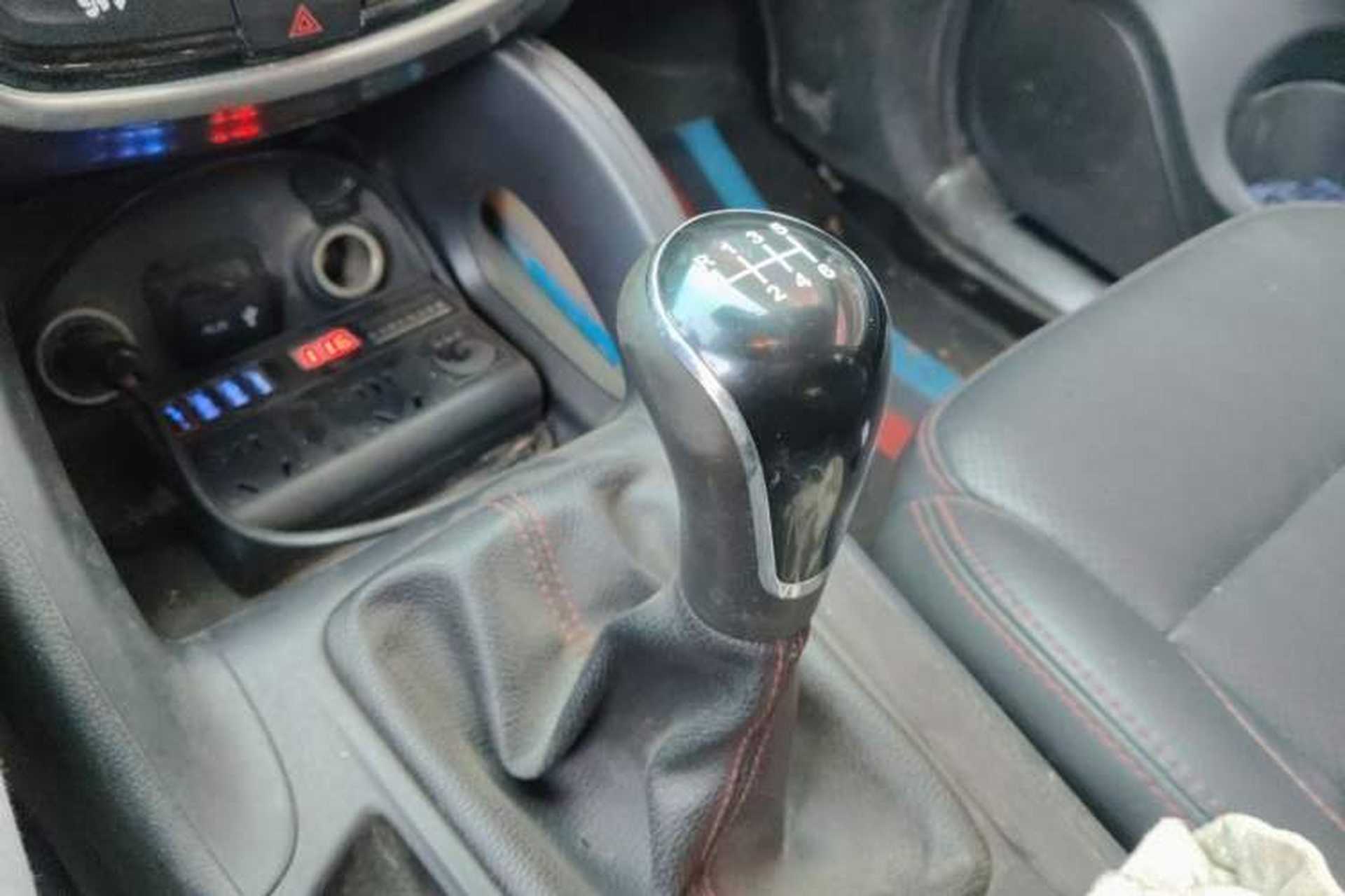 Used CHANGAN CS75 2016 1.5T Manual FENGSHANG Model Gear Lever