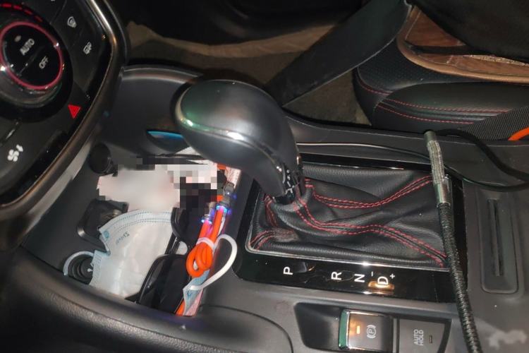 Used CHANGAN CS75 2016 1.8T Automatic Elite Model China V Standard Gear Lever