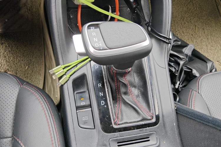 Used CHANGAN CS75 2016 1.8T Automatic Elite Model China V Standard Gear Lever