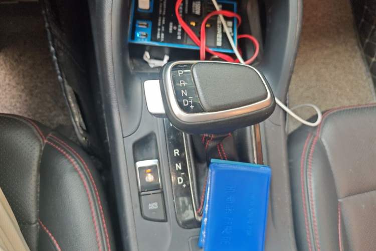 Used CHANGAN CS75 2016 1.8T Automatic Elite Model China V Standard Gear Lever